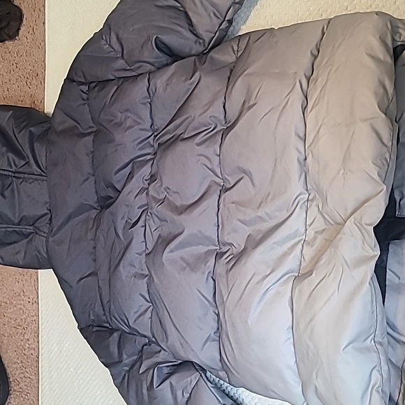 Puffer jacket - Picture 8 of 9